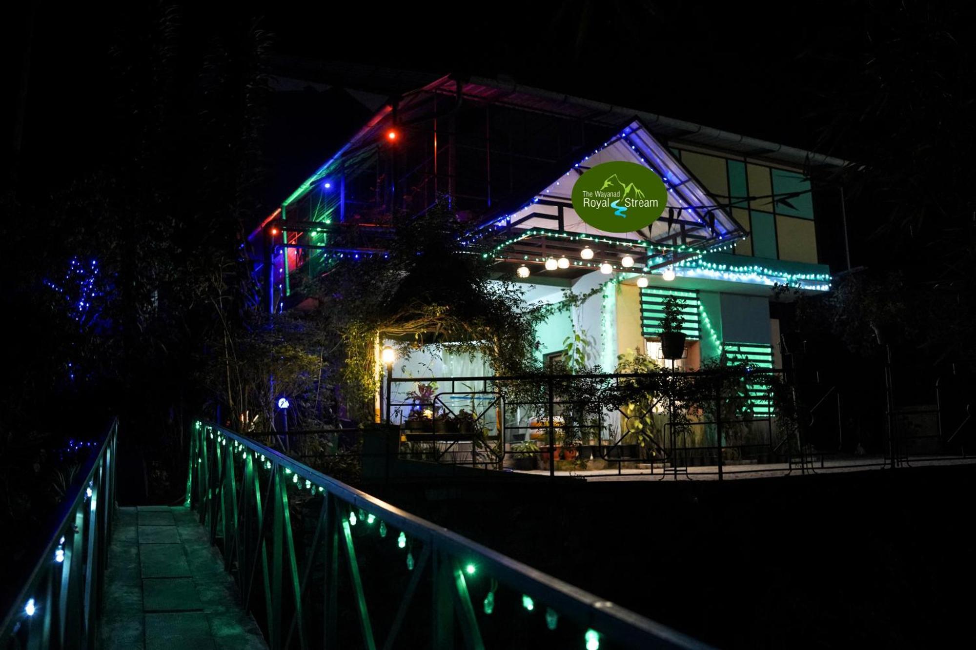 カルペッタ Wayanad Royal Stream Bed & Breakfast エクステリア 写真