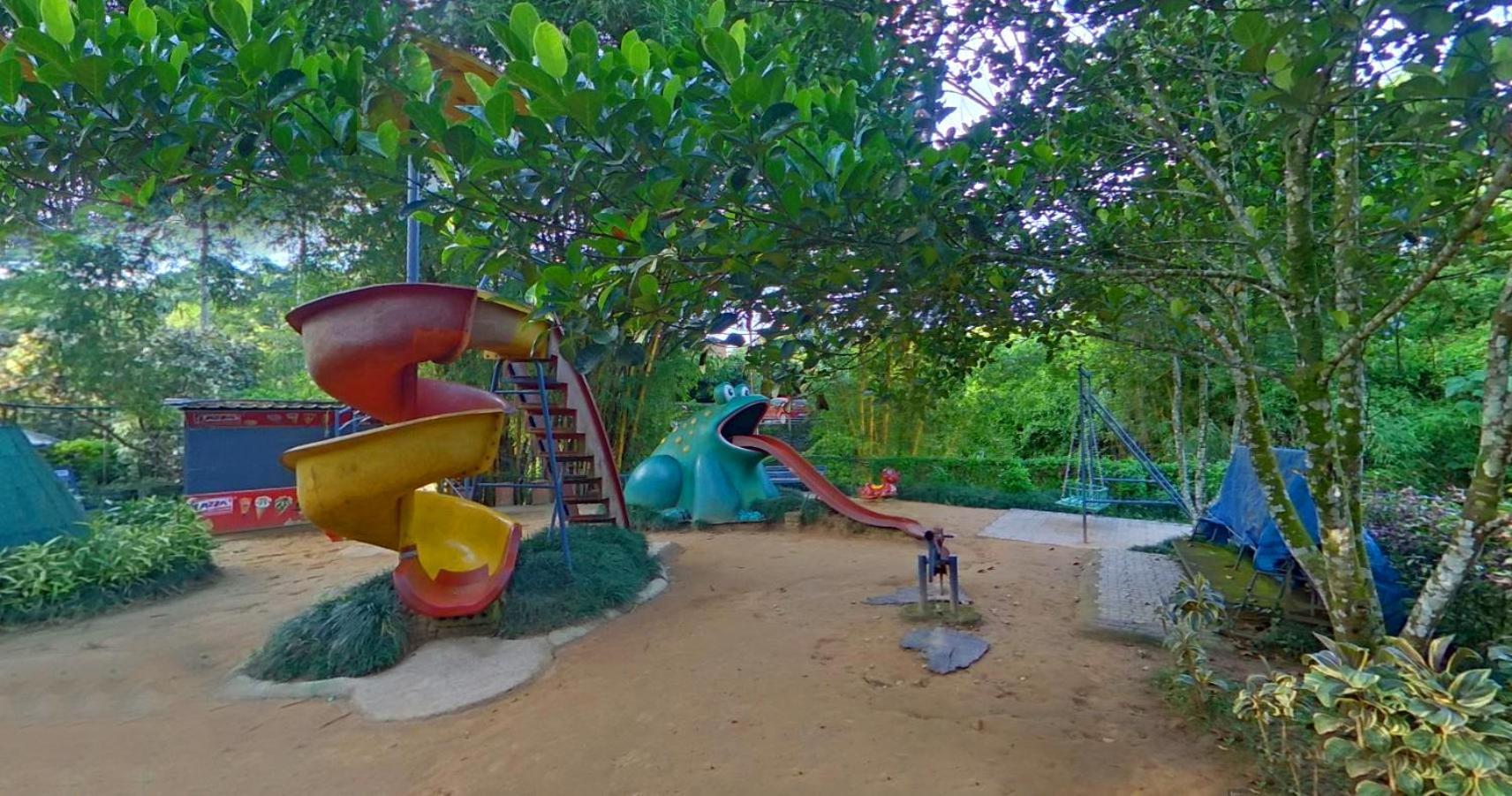 カルペッタ Wayanad Royal Stream Bed & Breakfast エクステリア 写真