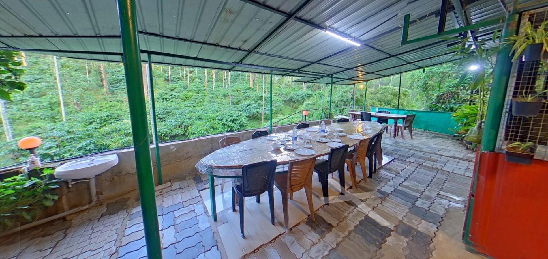 カルペッタ Wayanad Royal Stream Bed & Breakfast エクステリア 写真