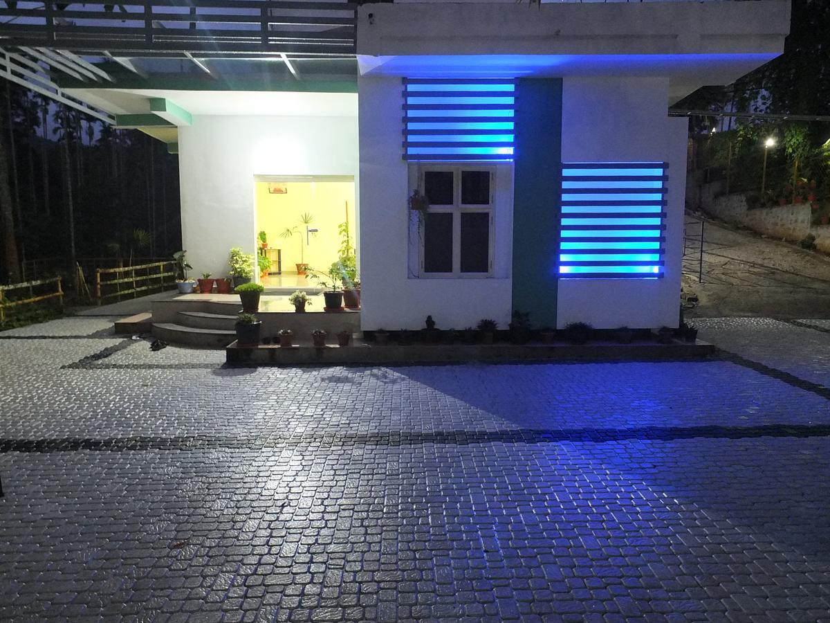 カルペッタ Wayanad Royal Stream Bed & Breakfast エクステリア 写真